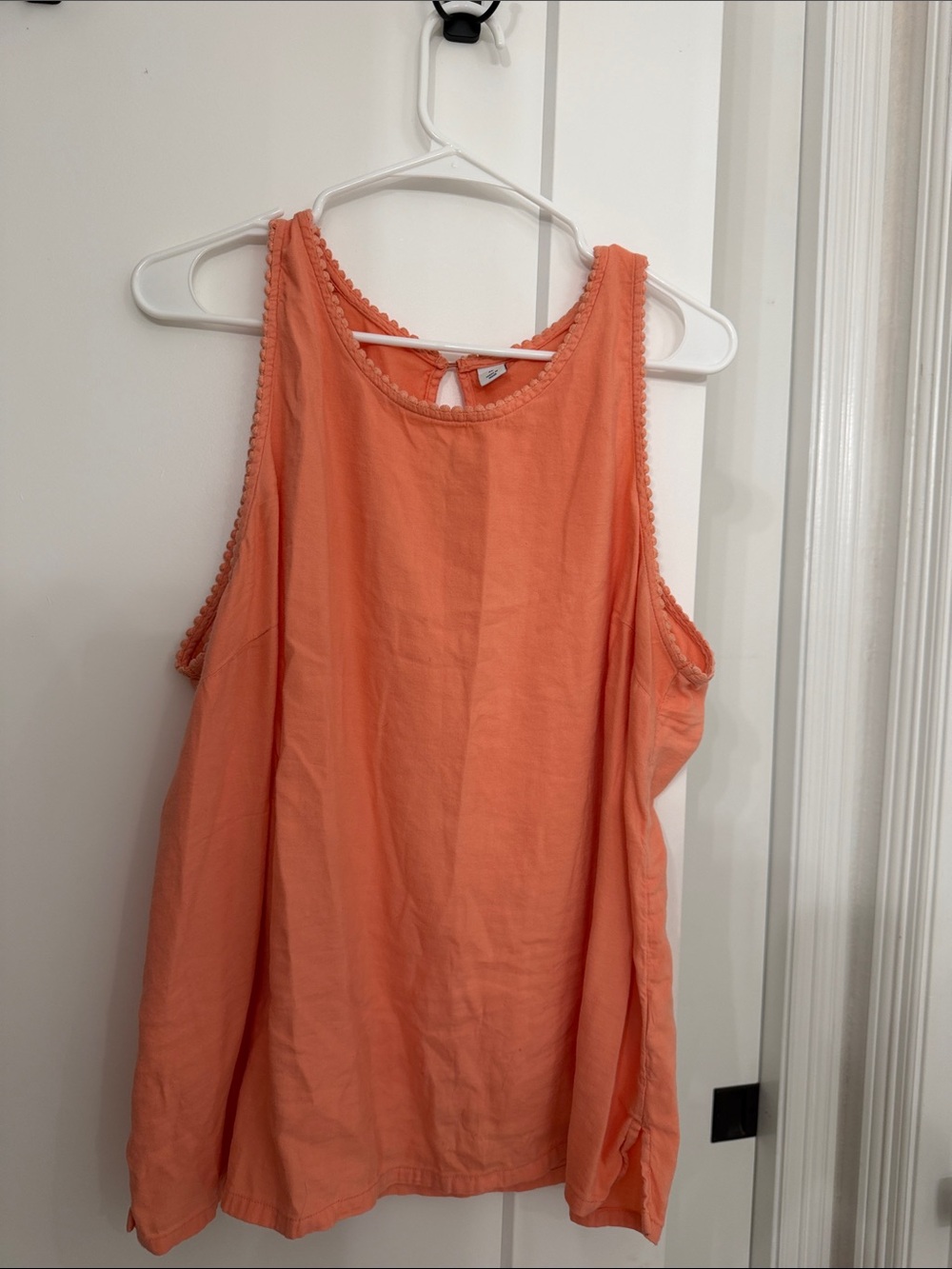 Old Navy Coral Crochet-Trim Tank Top